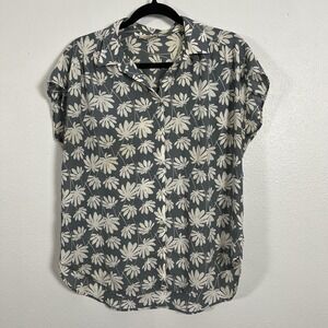 LOFT Outlet Women's Size Medium Gray Floral Print Short Sleeve Button Up Shirt